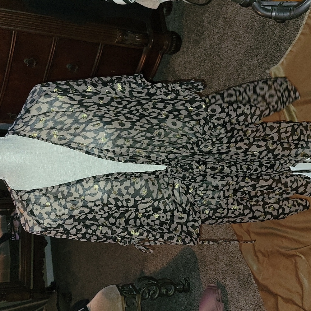 EXPRESS CHEETAH PRINT COVER UP OS BLACK BEIGE AND GOLD DETAILING